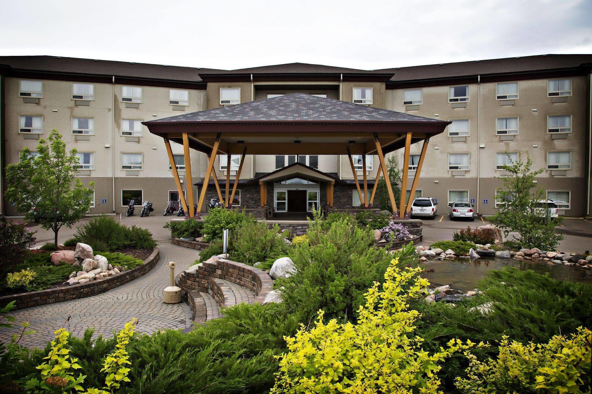 Gold Eagle Lodge North Battleford Exteriör bild